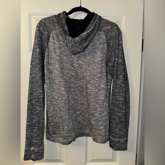 SF Giants pullover - Picture 2 of 3